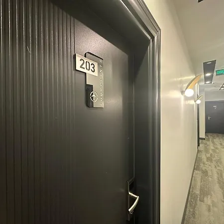 Fourpoints Airport Hotel